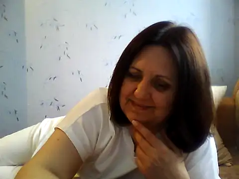 LockyCharm111 online show from 9, 5, 2026