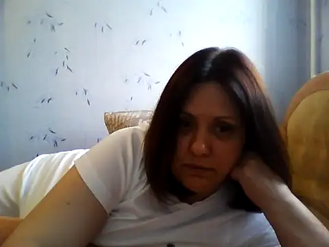 LockyCharm111 online show from 11, 6, 2026