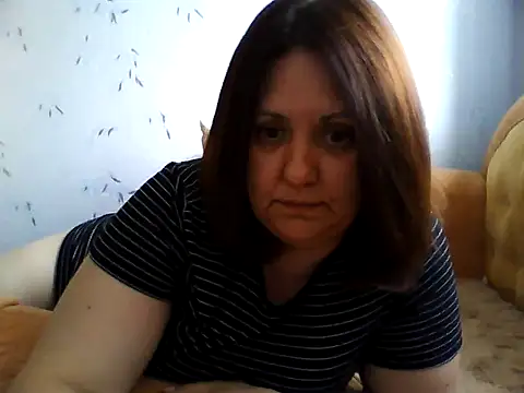 LockyCharm111 online show from 1, 7, 2026