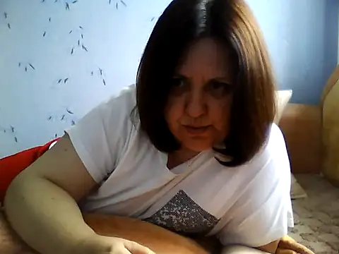 LockyCharm111 online show from 17, 5, 2026