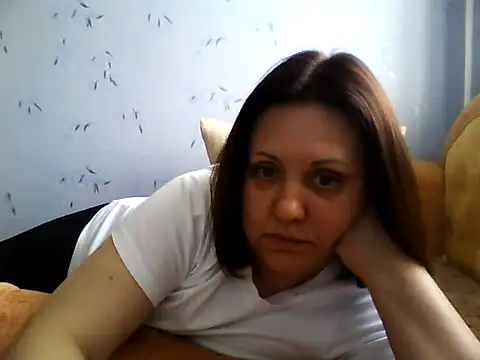 LockyCharm111 online show from 8, 5, 2026