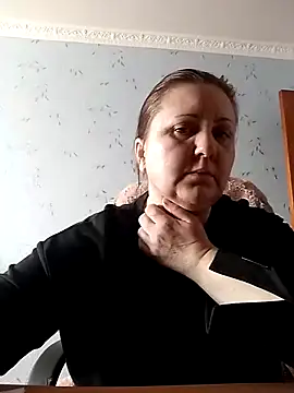 LockyCharm111 online show from 16, 2, 2026