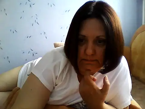LockyCharm111 online show from 12, 7, 2026