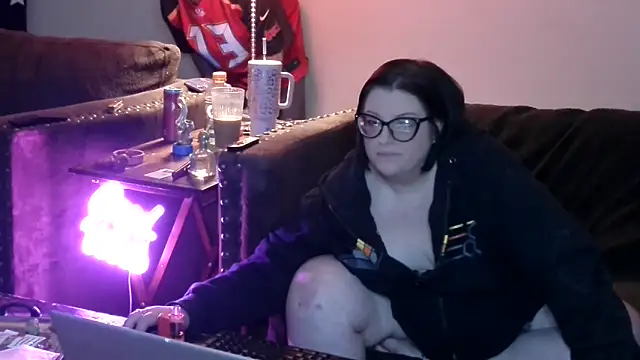 FreaksOffALeash3261 online show from 23, 2, 2026