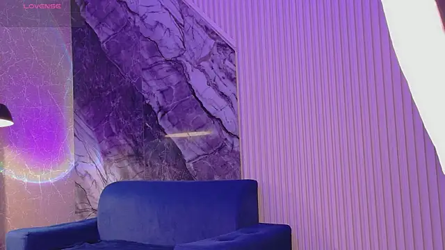 Hannah-Prada online show from 29, 5, 2026