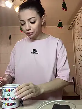 Layana Ro online show from 16, 2, 2026