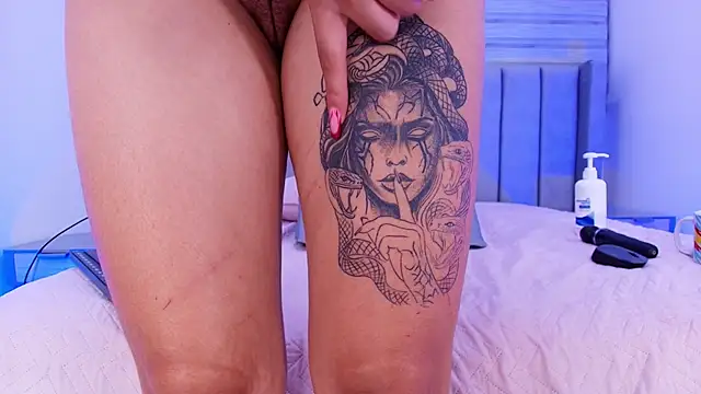 freyhasmith  online show from 20, 2, 2026