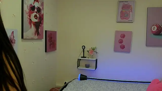 AnnyCotton online show from 15, 4, 2026