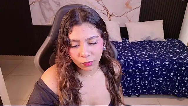 Sophie19   online show from 4, 3, 2026