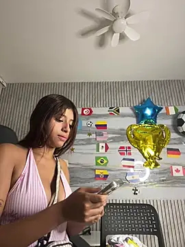 Snapshot of Sophie19__ chatting on 21, 6, 2026 Sophie19 online show from 21, 6, 2026