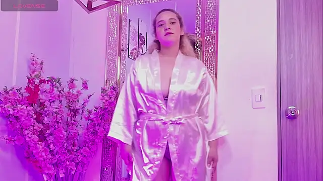 CurvaDorada noa online show from 6, 3, 2026