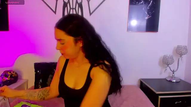 antonella as online show from 28, 2, 2026