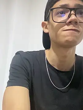 Santi Princex online show from 16, 2, 2026