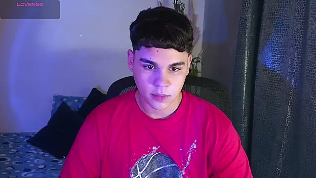 eithan jonnes online show from 28, 2, 2026