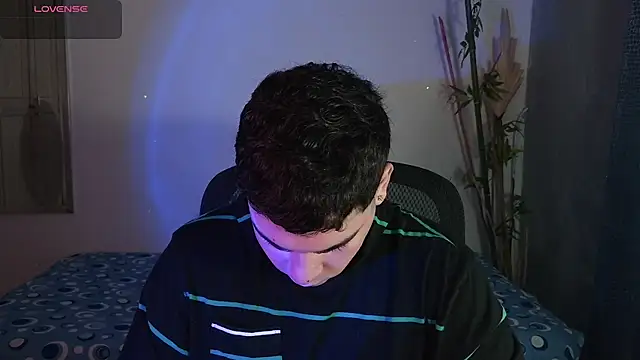 eithan jonnes online show from 27, 2, 2026