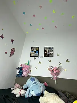 catalina santana4 online show from 8, 4, 2026