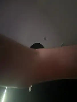Snapshot of Tallhungandcloudy chatting on 6, 5, 2026 Tallhungandcloudy online show from 6, 5, 2026