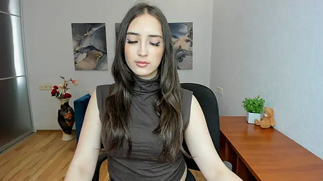 Snapshot of Effy_Royse chatting on 29, 5, 2026 Effy Royse online show from 29, 5, 2026