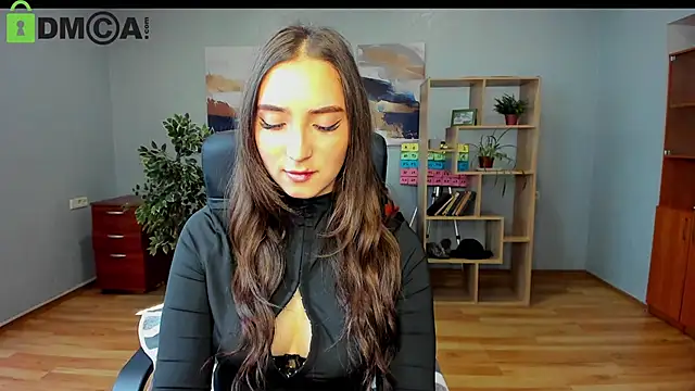 Effy Royse online show from 24, 3, 2026