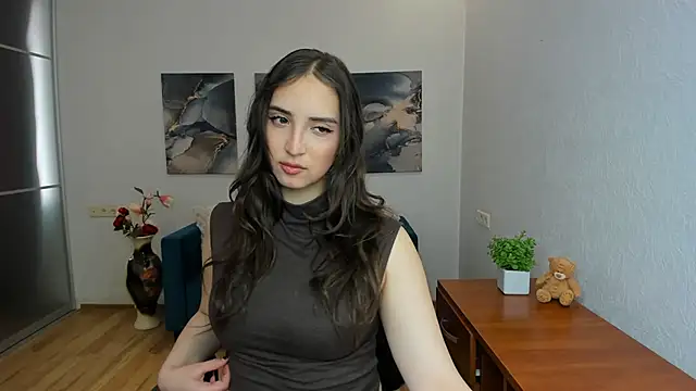 Snapshot of Effy_Royse chatting on 15, 5, 2026 Effy Royse online show from 15, 5, 2026