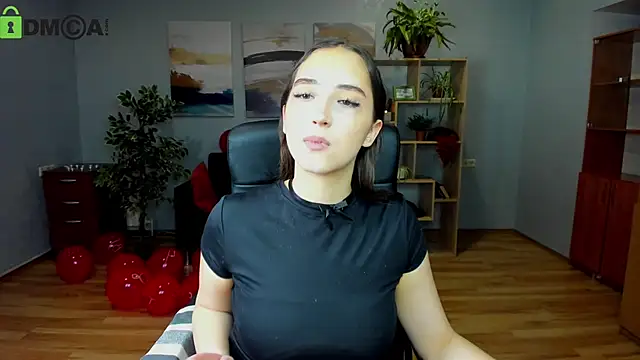 Effy Royse online show from 15, 2, 2026