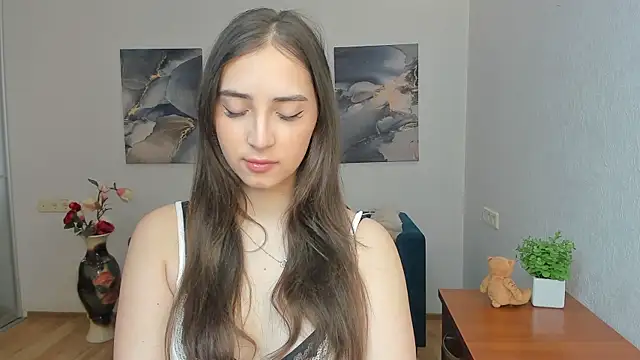Snapshot of Effy_Royse chatting on 29, 4, 2026 Effy Royse online show from 29, 4, 2026