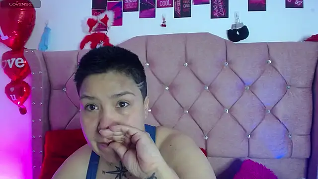 Snapshot of nat_evans8 chatting on 16, 5, 2026 nat evans8 online show from 16, 5, 2026
