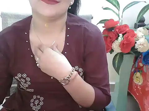 Snapshot of _chitranshi chatting on 4, 6, 2026 chitranshi online show from 4, 6, 2026
