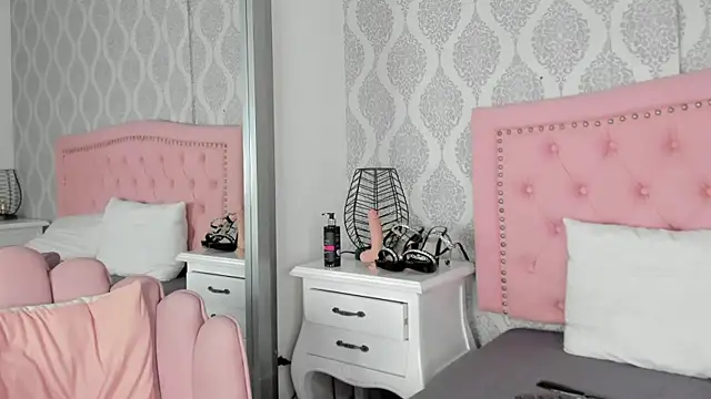 luciana lopez 7 online show from 2, 3, 2026