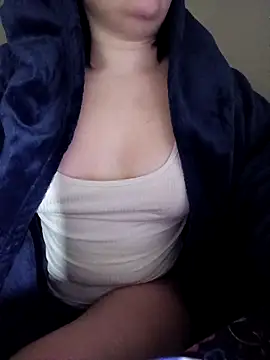 HornyCumBitch online show from 18, 2, 2026