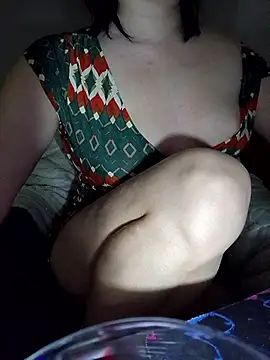 HornyCumBitch online show from 28, 2, 2026