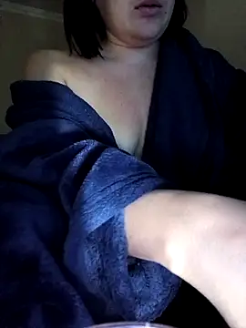 HornyCumBitch online show from 14, 2, 2026