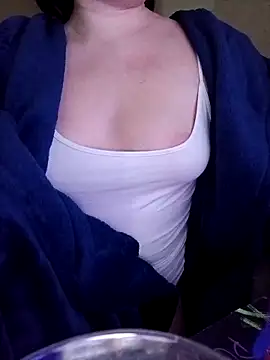 HornyCumBitch online show from 14, 2, 2026