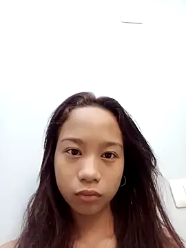 Asianpinay Skinny1818 online show from 18, 4, 2026