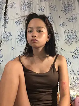 Snapshot of Asianpinay_Skinny1818 chatting on 15, 7, 2026 Asianpinay Skinny1818 online show from 15, 7, 2026