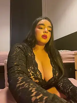 Snapshot of Mayaslow chatting on 2, 6, 2026 Mayaslow online show from 2, 6, 2026