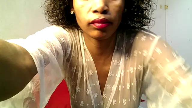 Snapshot of Mabelle_Eveline chatting on 24, 4, 2026 Mabelle Eveline online show from 24, 4, 2026
