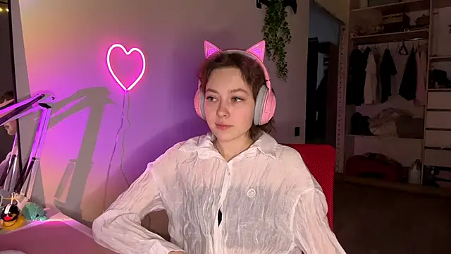 SlunkRear online show from 15, 2, 2026