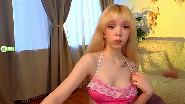 Rochelle kitty online show from 22, 3, 2026