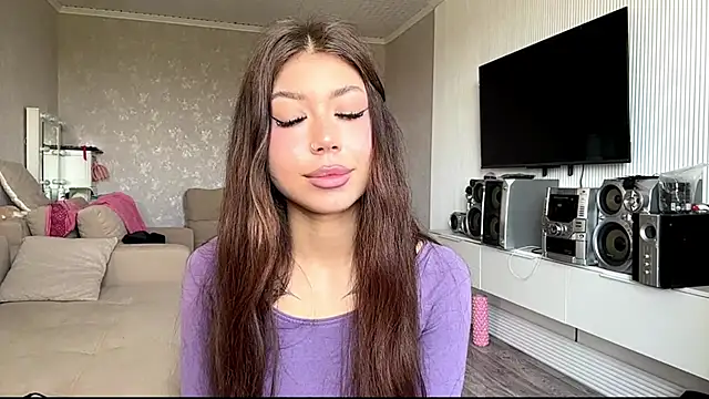 Snapshot of You_Club_Winx chatting on 8, 5, 2026 You Club Winx online show from 8, 5, 2026
