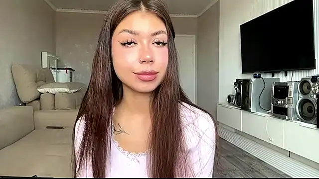 You Club Winx online show from 22, 4, 2026