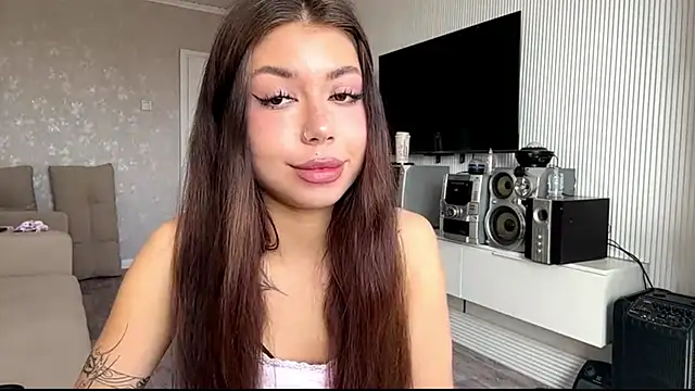 You Club Winx online show from 3, 4, 2026