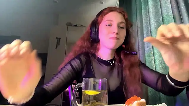 AliceCarrol online show from 24, 2, 2026