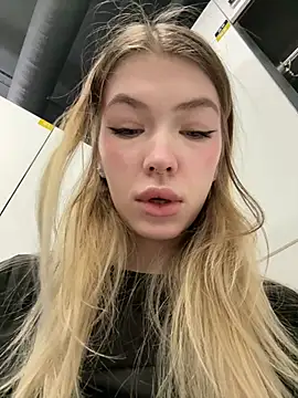 Mia Star69 online show from 13, 2, 2026