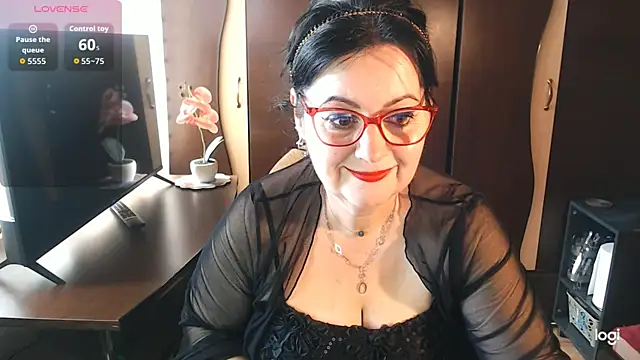 exiMIlf online show from 14, 3, 2026