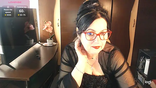 exiMIlf online show from 18, 3, 2026