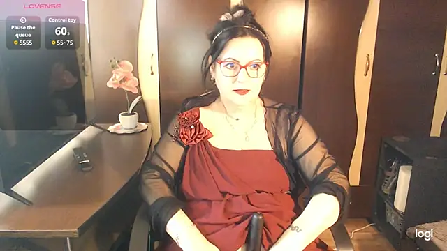 exiMIlf online show from 14, 4, 2026