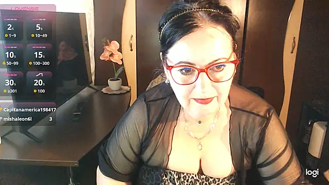 Snapshot of exiMIlf chatting on 14, 6, 2026 exiMIlf online show from 14, 6, 2026