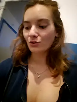 sweetsophie69 online show from 25, 3, 2026