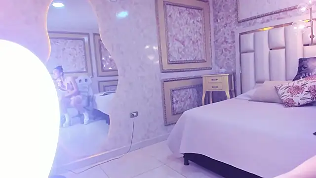 Veronica hottie online show from 25, 3, 2026